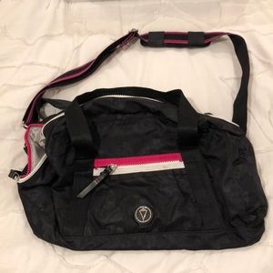 Travel Tote